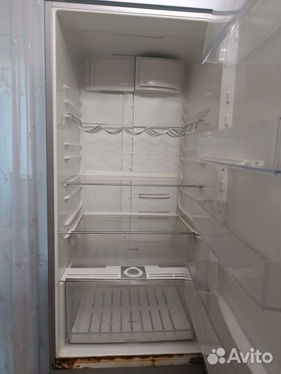 Холодильник бу Electrolux 2м на запчасти