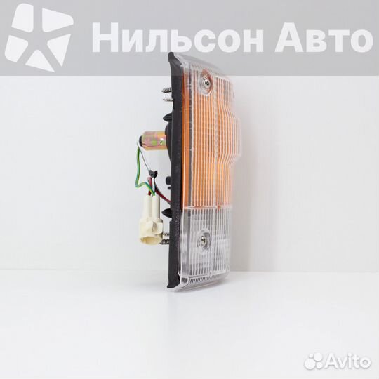 Габарит mazda titan 1989-1991 г белый, левый, depo