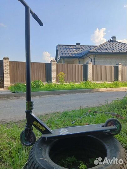 Трюковой самокат