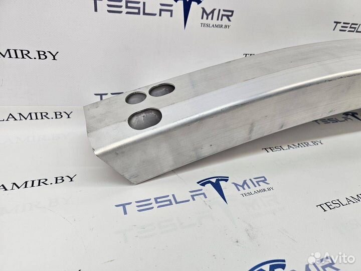 Усилитель заднего бампера Tesla Model Y 2021