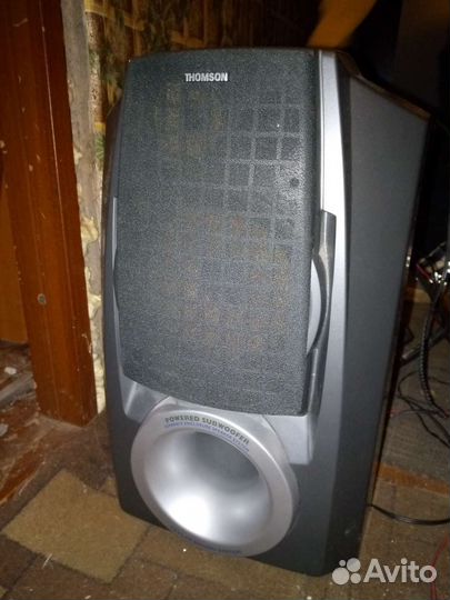 Музыкальный центр thomson