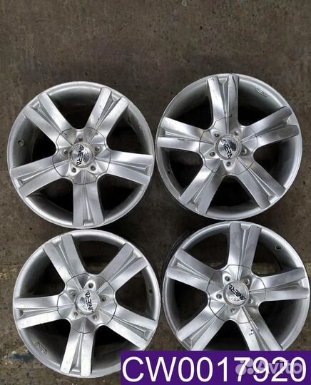 Диски R18 Toyota Б/у оригинал