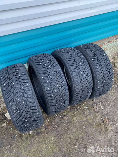 Nokian Tyres Hakkapeliitta 8 225/45 R19