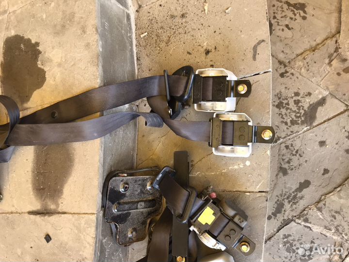 Ремни безопасности на Hyundai starex h1