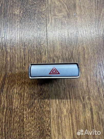 Кнопка аварийной сигнализации Ford Mondeo III 2