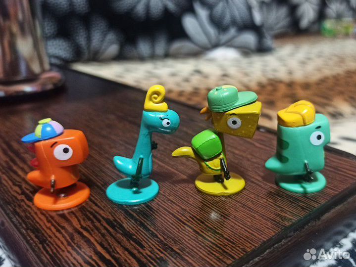 Dino сити чупа чупс
