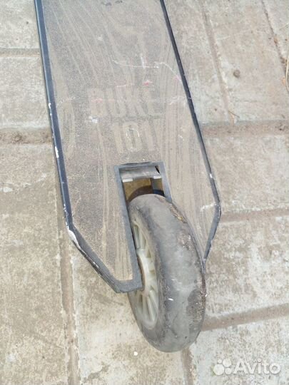 Трюковой самокат