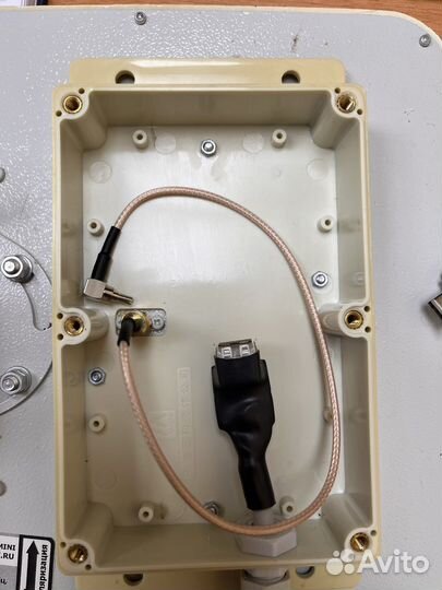 Универсальная антенна AX-2014P