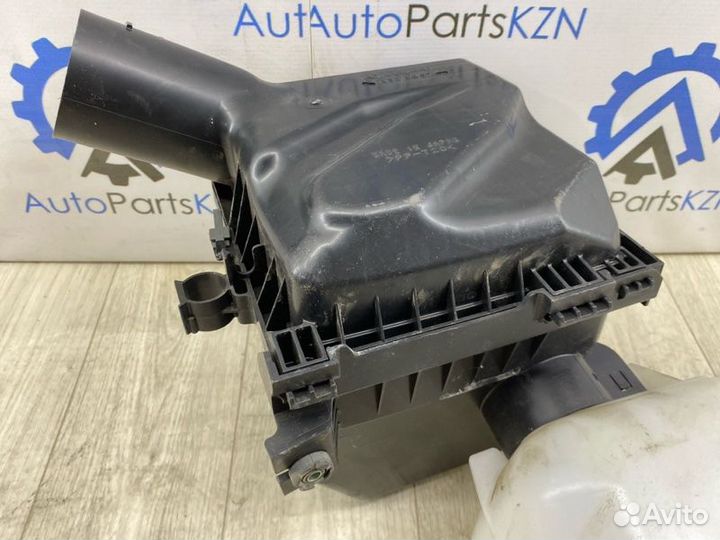 Корпус воздушного фильтра Subaru Forester SJ