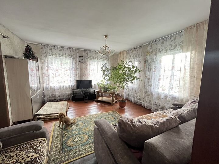 Дом 53 м² на участке 9 сот.