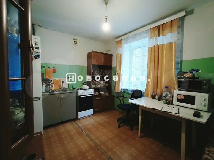 2-к. квартира, 69,5 м², 1/10 эт.