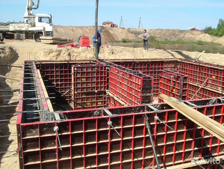 Опалубка на телескопических стойках