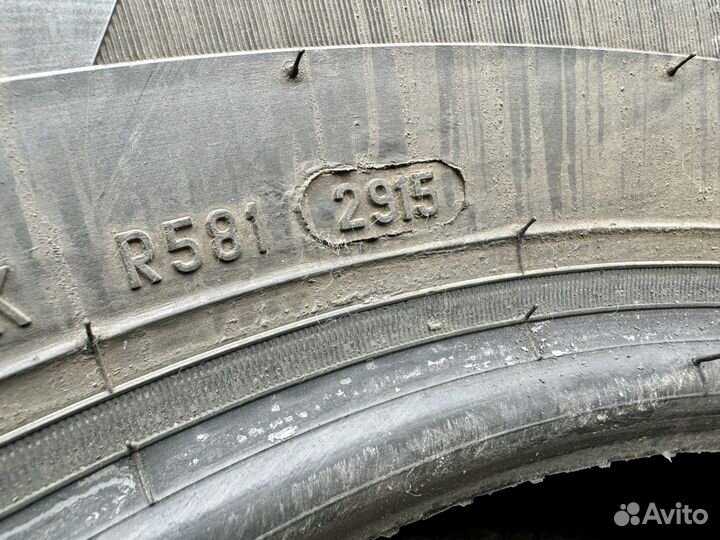 Pirelli Ice Zero 215/65 R16 102T