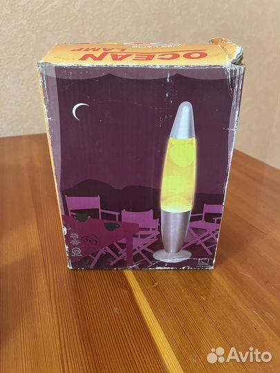 Продам настольную лампу