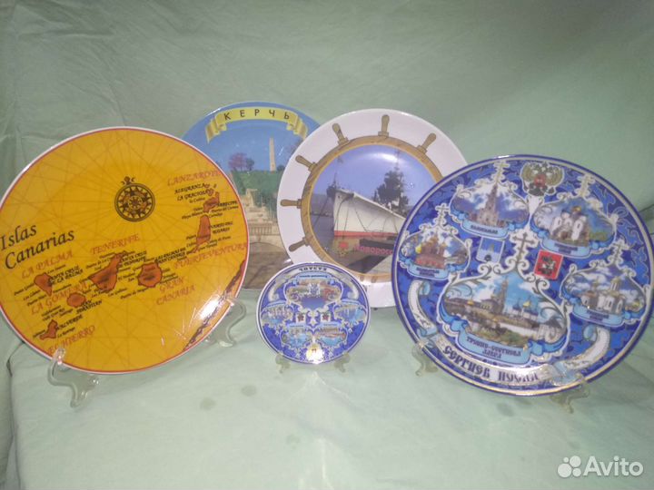 Набор декоративных тарелок
