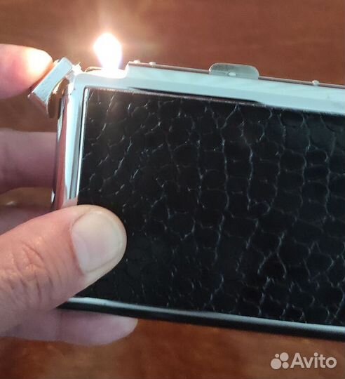 Портсигар с зажигалкой