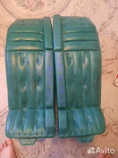 Хоккейная вратарская форма