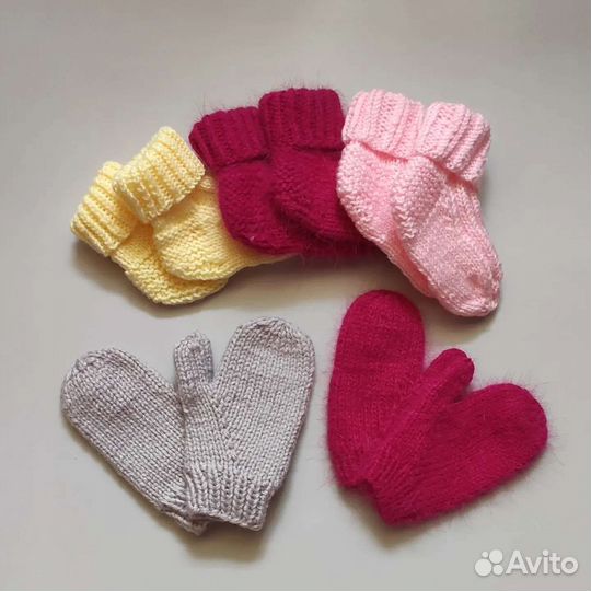 Вязаные детские носочки