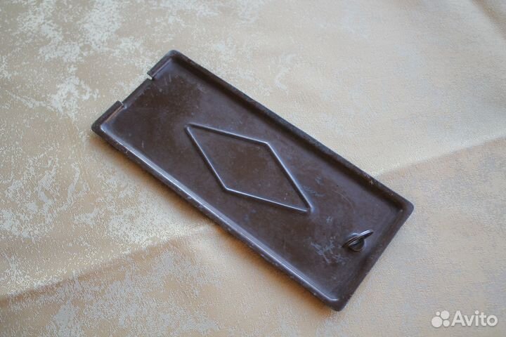 Запчасть от швейной машины