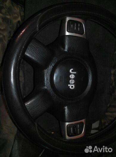 Руль Jeep Cherokee 2002
