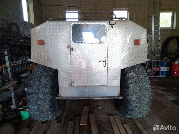 Плавающий вездеход