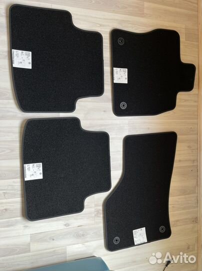 Ковры оригинальные велюровые volswagen passat B8