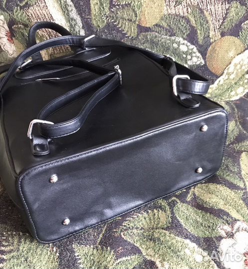 Рюкзак женский кожаный новый