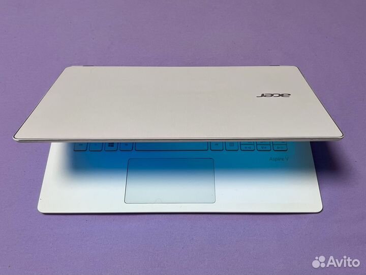 Шустрый Ультрабук Acer 13,3
