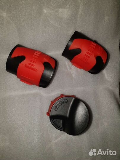 Устройство для чистки сальников и пыльников вилки