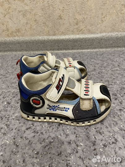 Сандалии для мальчика 23 размер