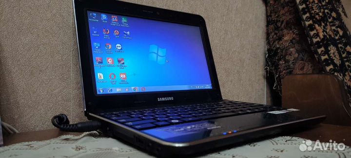 Нетбук розовый