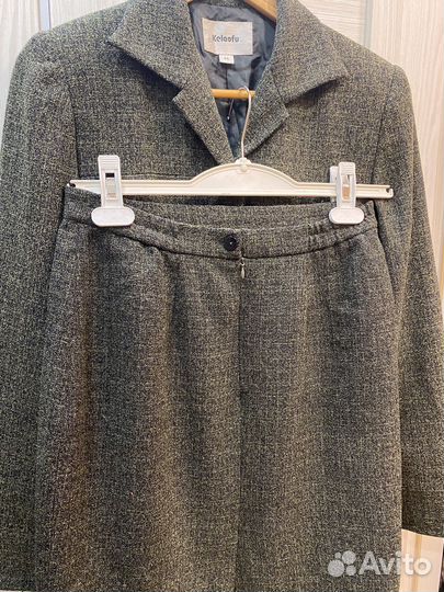 Костюм женский 44