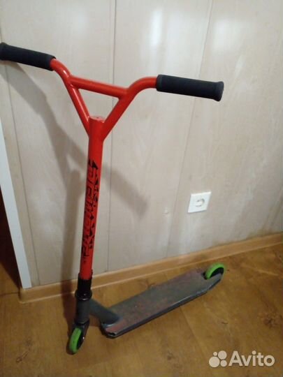 Трюковой самокат