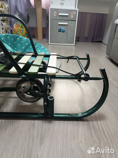 Детские санки с колесами