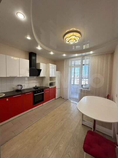 2-к. квартира, 60 м², 14/20 эт.