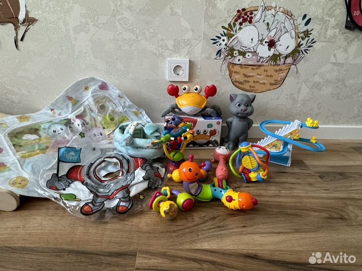 Развивающие интерактивные игрушки пакетом
