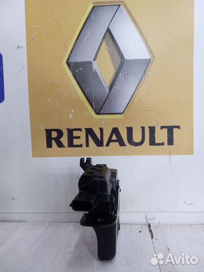 Замок багажника renault duster