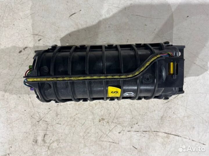 Подушка безопасности пассажирская (в торпедо) Audi