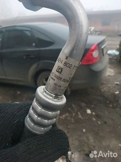 Трубка кондиционера Nissan Almera G15 2016 год