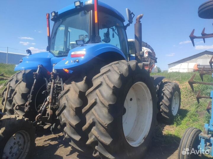 Трактор New Holland T8050, 2011