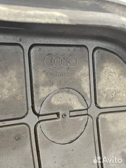 Заглушка кузова передняя правая Audi A5 2.0 2011