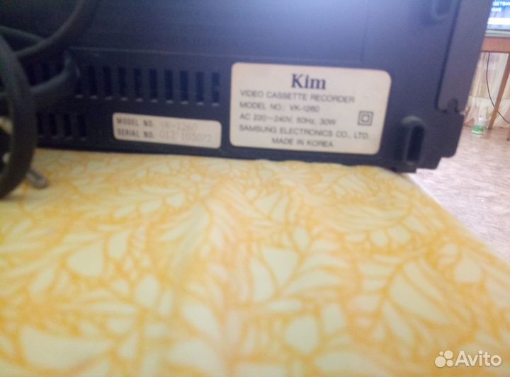 Продам видеомагнитофон