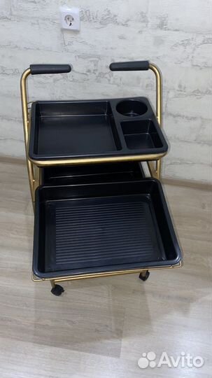 Тележка парикмахерская