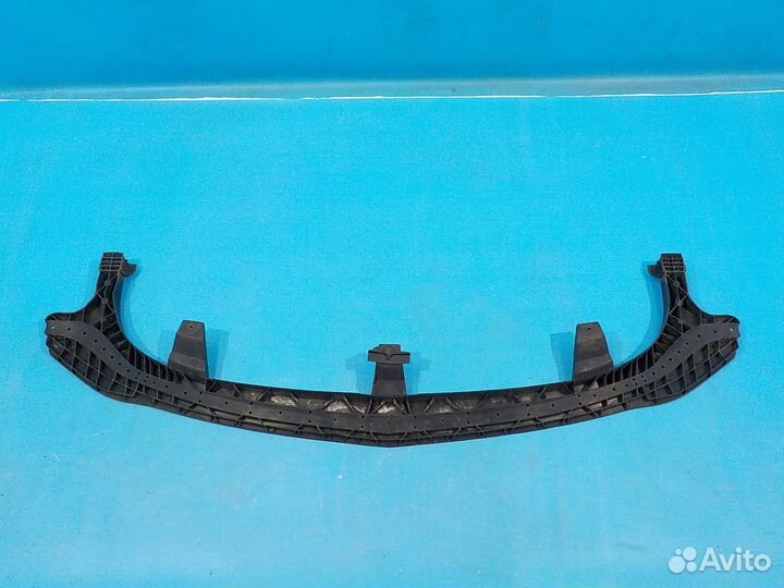 Усилитель переднего бампера нижний opel Astra J GT