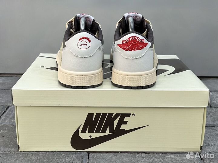 Кроссовки Nike Air Jordan 1 Low x Travis Scott