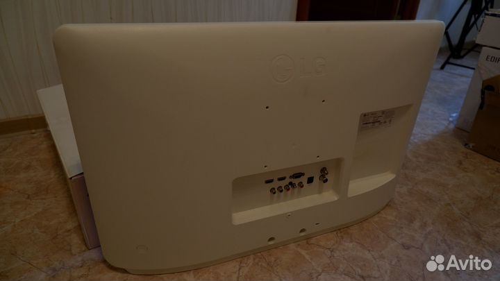 LG 27TK600V-WZ