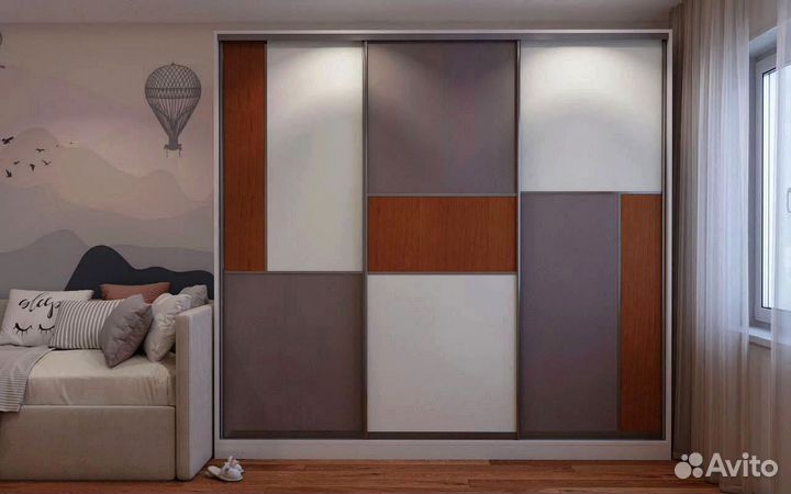 Шкаф купе разных цветов