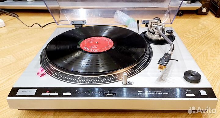 Проигрыватель винила Technics SL-1600MK2 Япония Хо