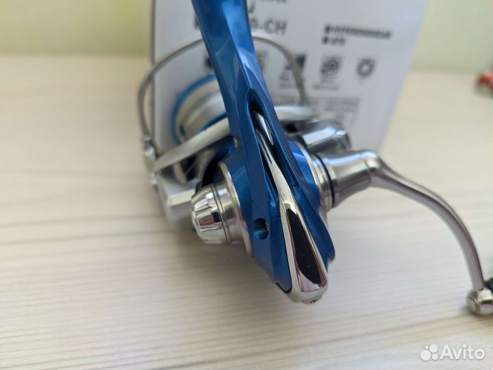 Daiwa 20 hyper LT 3000 CH