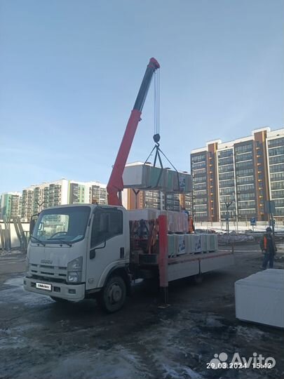 Isuzu NPR с КМУ, 2013